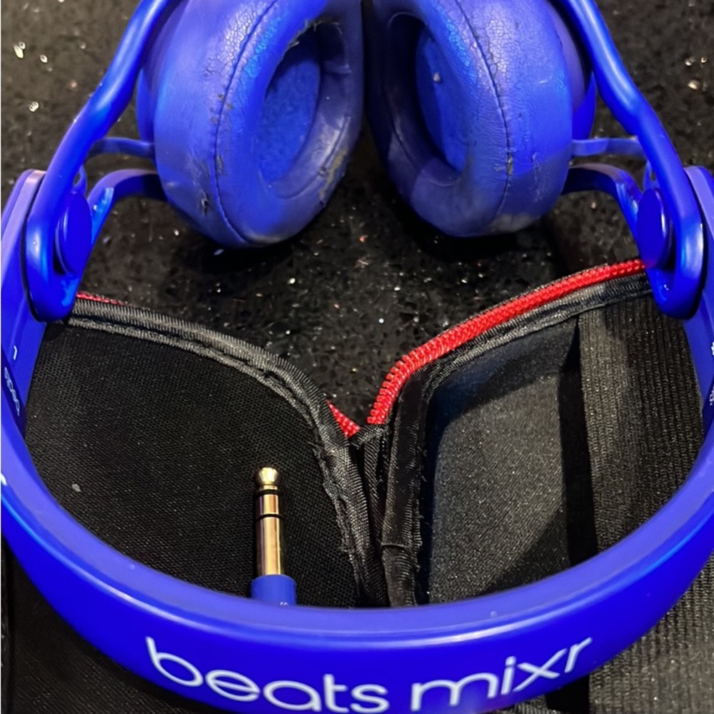 Beats Mixr headphones